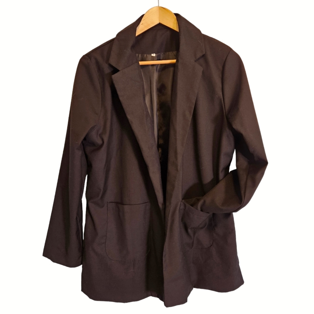 Classic Black Blazer (XL), Two Front Pockets